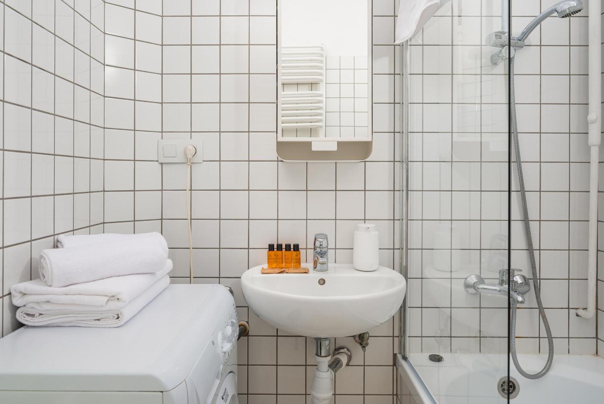 ורשה Wola Ratusz Homely Apartment מראה חיצוני תמונה