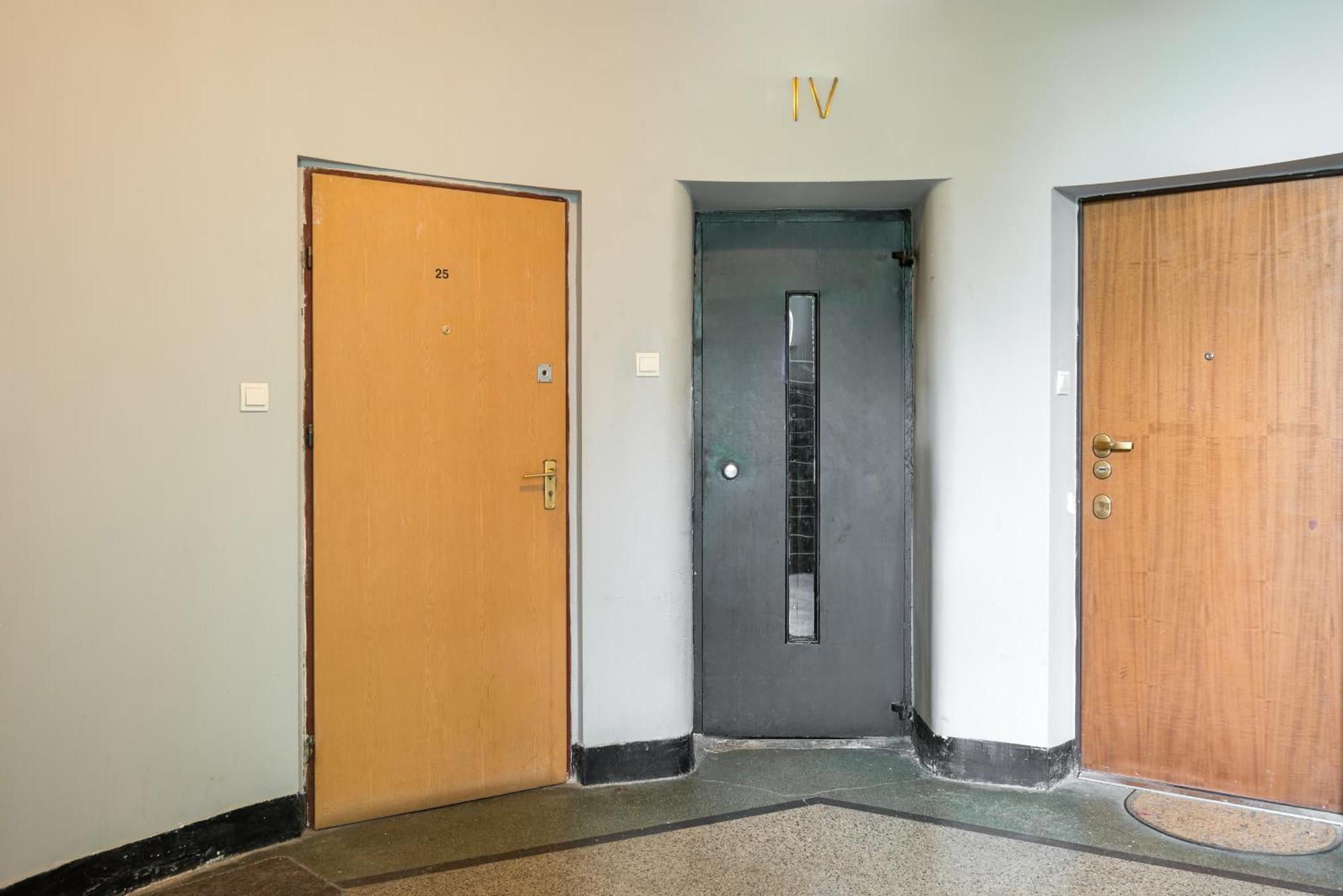 ורשה Wola Ratusz Homely Apartment מראה חיצוני תמונה